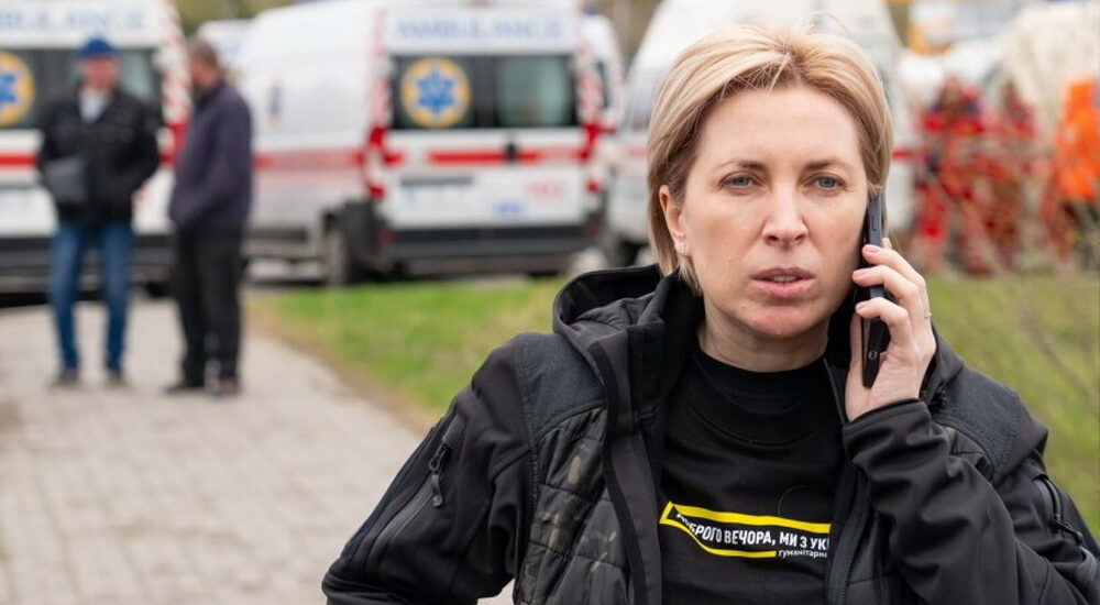 Ірина Верещук: Сьогодні з Азовсталі евакуювали 50 цивільних, завтра евакуацію з Маріуполя продовжимо!