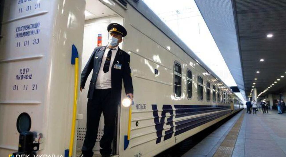 Повертаємось до звичайного життя: евакуаційні рейси скасовано