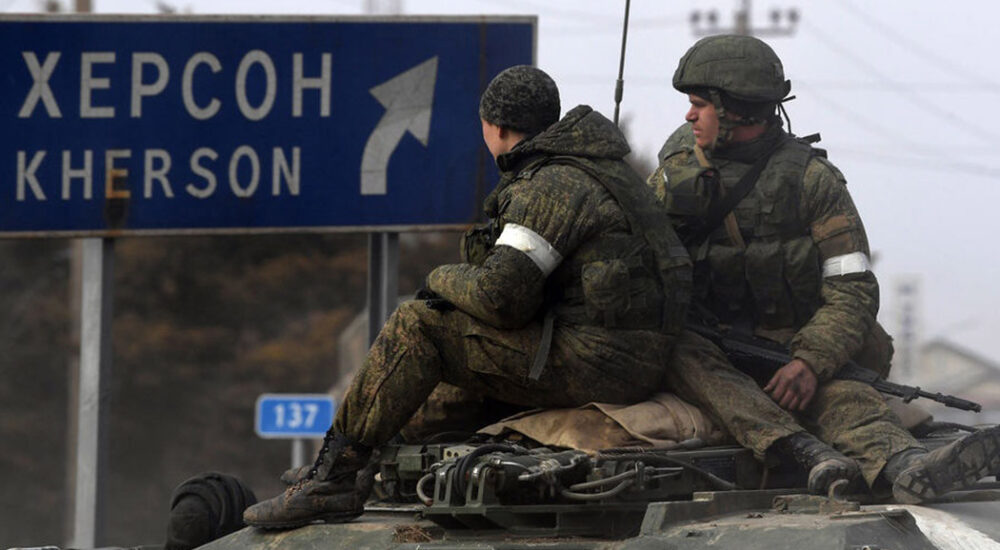 В Херсоні окупанти хочуть розмістити своїх військових у покинутих квартирах – розвідка
