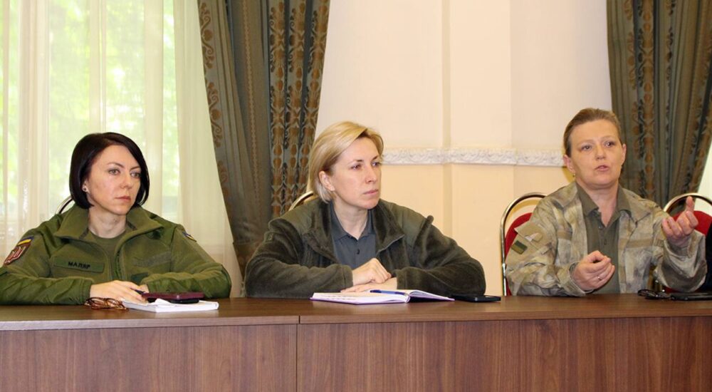 Ірина Верещук зустрілася з родичами захисників «Азовсталі»