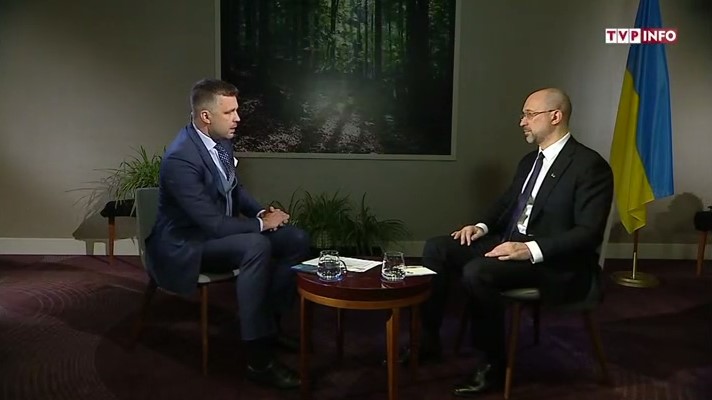 Прем’єр-міністр Денис Шмигаль: у Маріуполі внаслідок війни знищено понад 95% всіх споруд, а загиблих – десятки тисяч