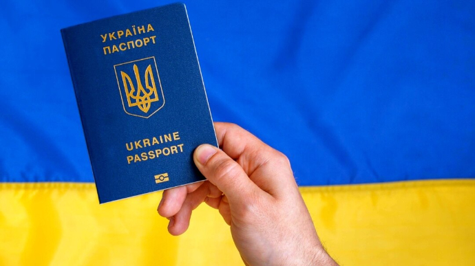 Як відновити втрачений паспорт громадянина України або закордонний паспорт – роз’яснення