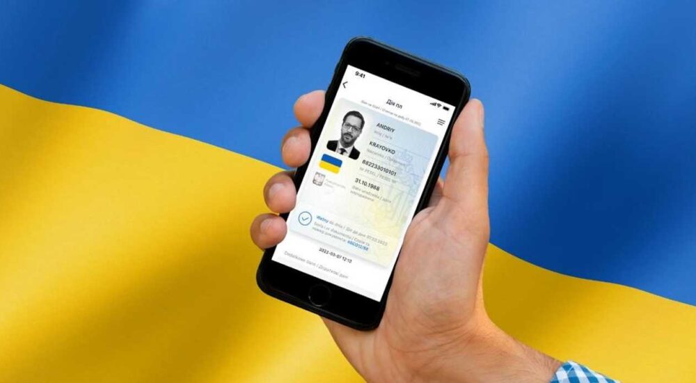 Українці в Польщі можуть скористатися польським аналогом «Дії»