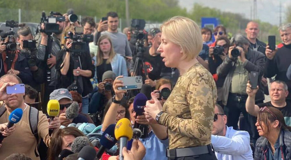 Ірина Верещук попросила політиків та ЗМІ утриматися від коментарів по евакуації з «Азовсталі»: йдеться про життя людей