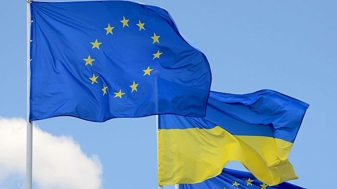 9 млрд євро макрофінансової підтримки ЄС виділяє Україні