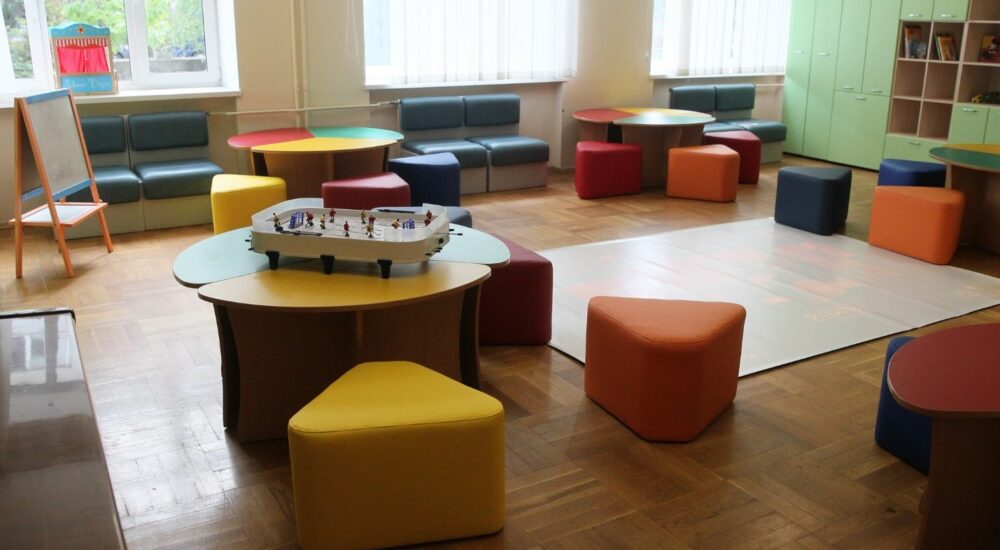 Київрада вирішила влаштувати укриття в комунальних школах і садочках