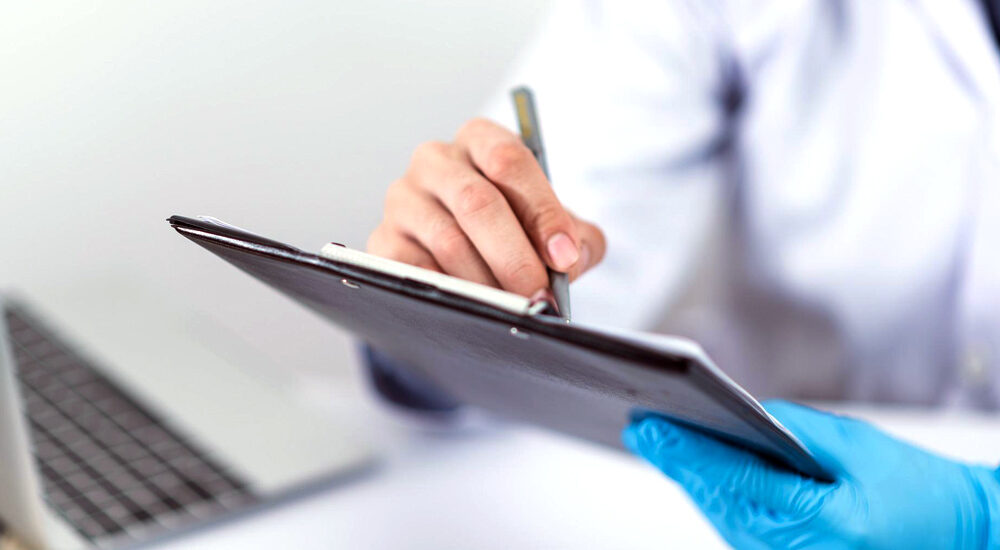 Скільки діє направлення до лікаря в умовах війни? Відповідь НСЗУ