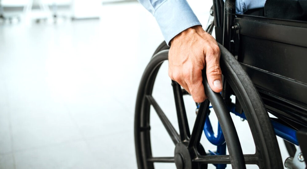 Особам з інвалідністю: чи потрібен повторний огляд та як відновити медичні документи під час війни