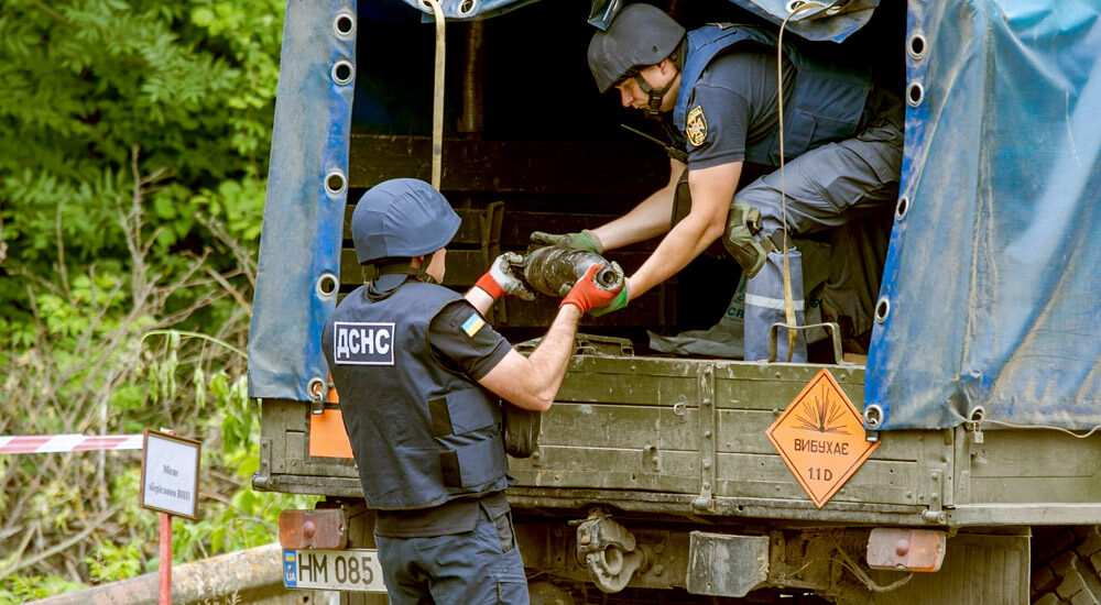50 тис футбольних полів – площа, яку обстежили піротехніки від початку війни