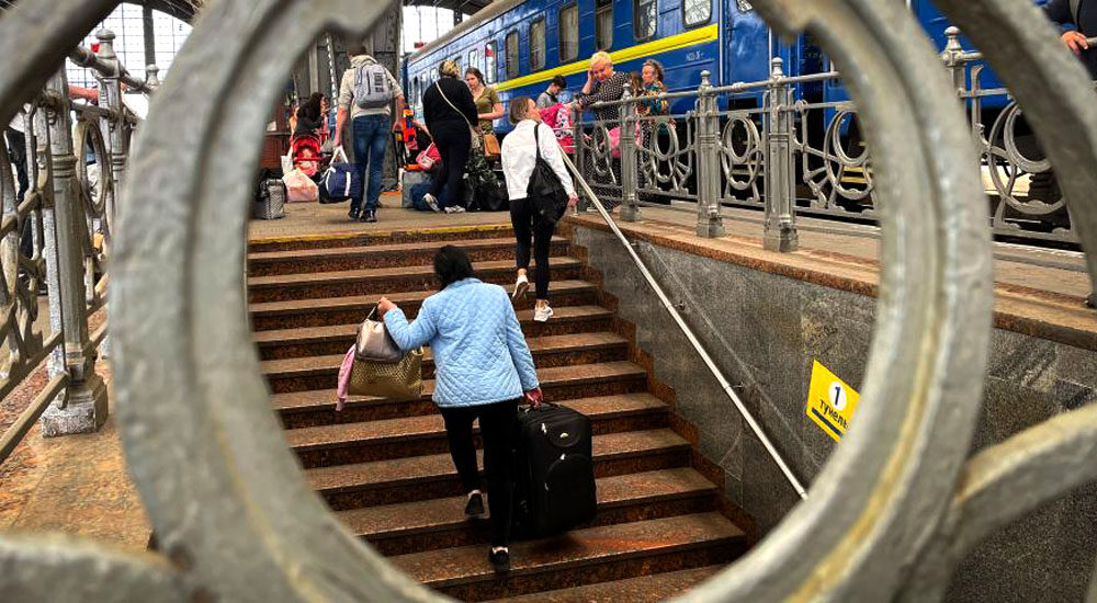 МОМ фіксує зменшення кількості внутрішніх переселенців в Україні
