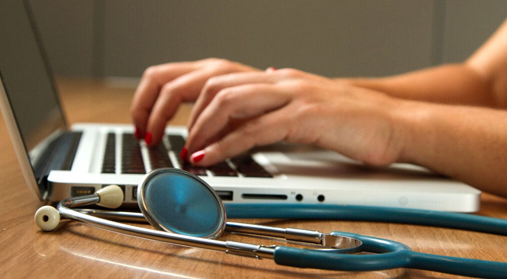 Під час війни українці оформили 1 млн електронних лікарняних – МОЗ