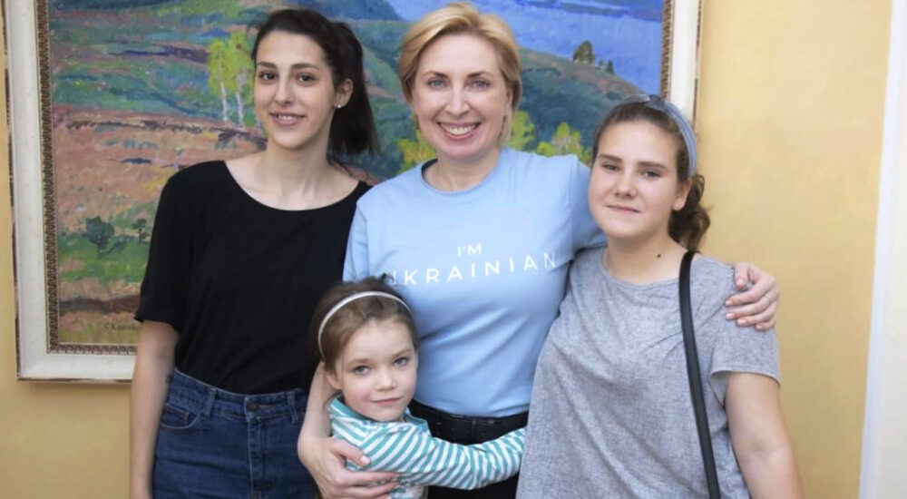 Держава допомогла дівчаткам з Маріуполя повернутися на вільну Україну – Ірина Верещук