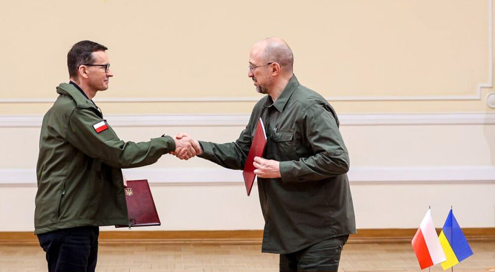 Розмитнити авто можна буде за допомогою «Дії» – Шмигаль