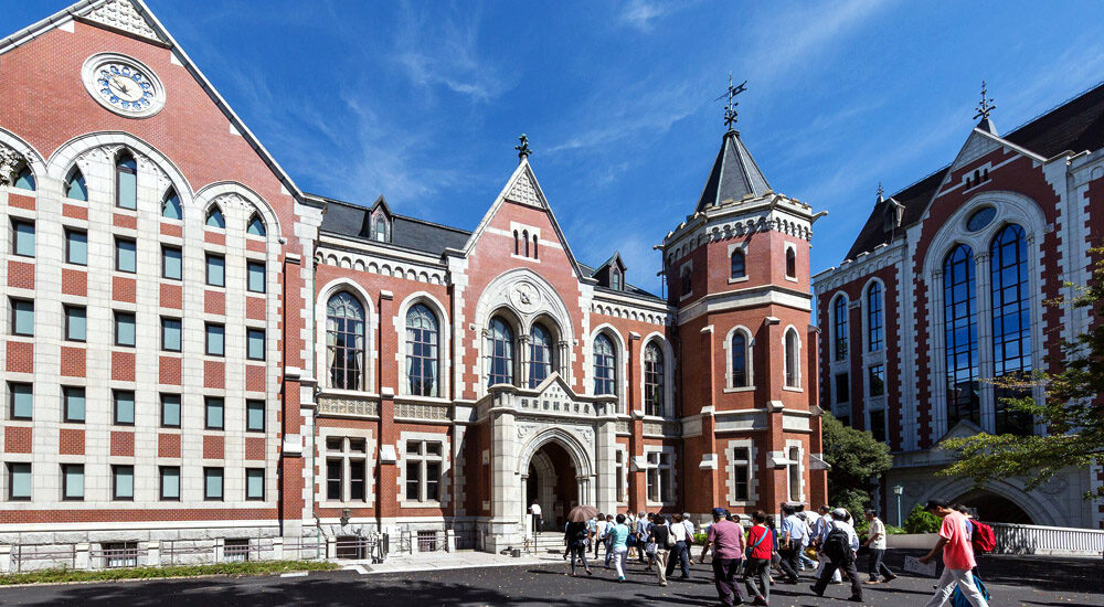 Японські університети пропонують допомогу українським біженцям