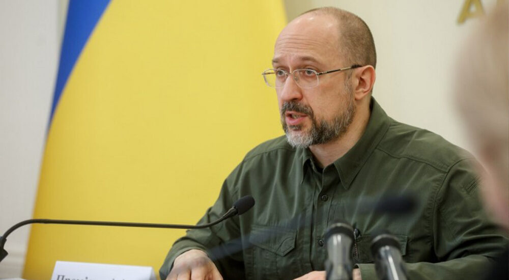 Денис Шмигаль відвідав підрозділи, що тримають оборону на Донеччині