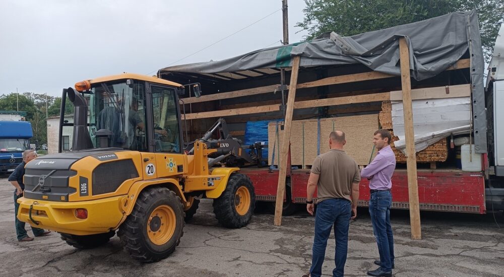 Норвезька рада у справах біженців допомагає громадам Запорізької області з ремонтом пошкоджених будівель