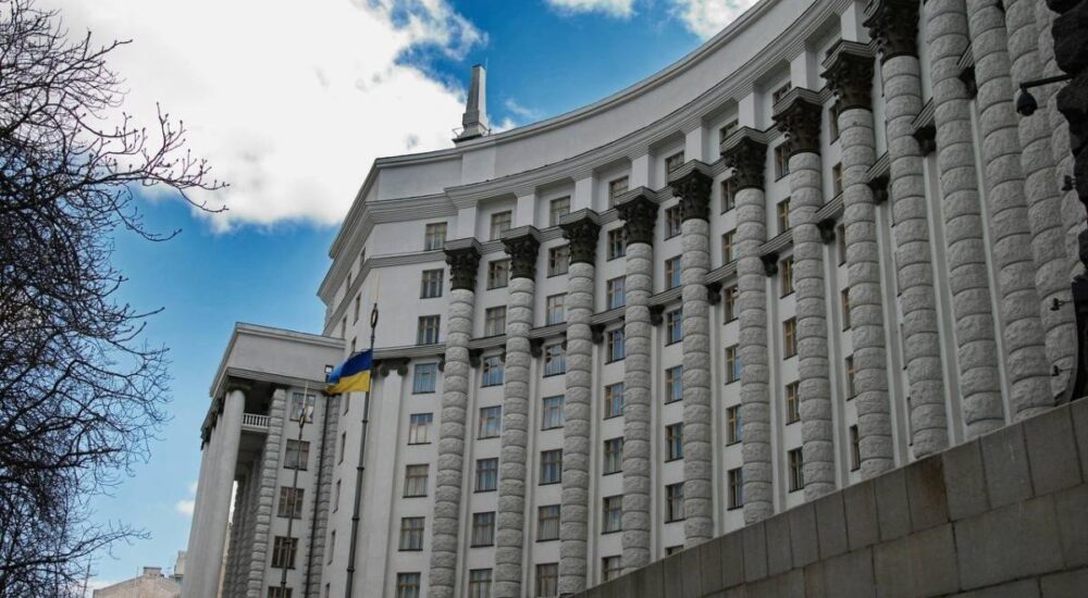Уряд продовжив дію низки соцвиплат