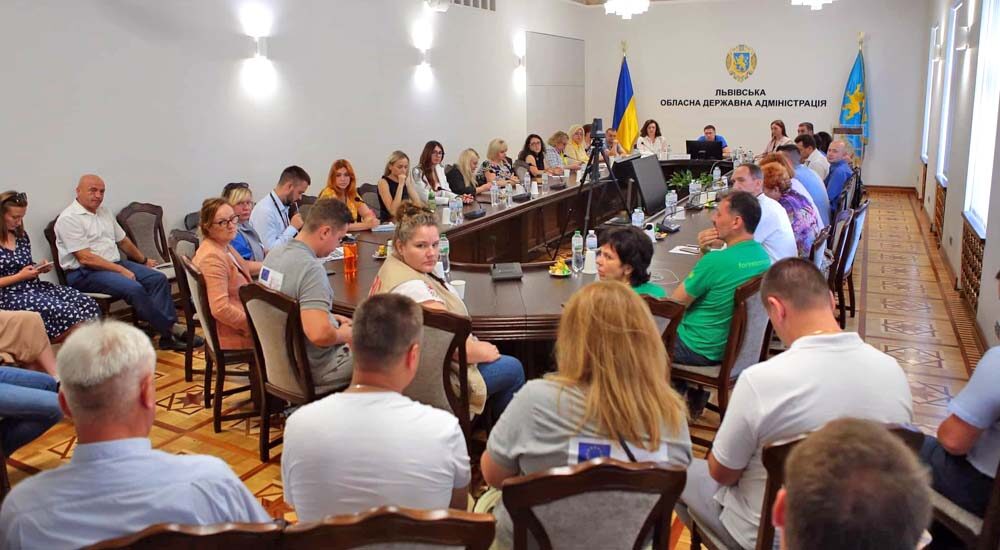 У кожному районі Львівщини запрацювали консультативно-координаційні центри для ВПО