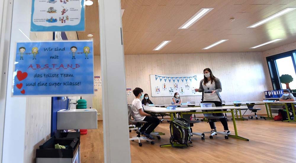 В Австрії прийняли на роботу понад 400 педагогів, які навчатимуть дітей-біженців з України