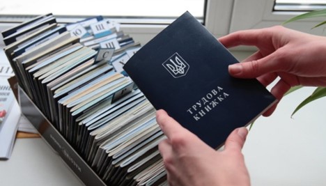 На Буковині до центрів зайнятості звернулося понад 2 тисячі переселенців