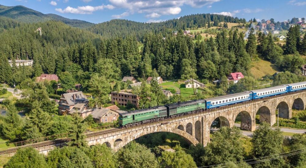 Укрзалізниця призначила евакуаційний рейс на 3 серпня