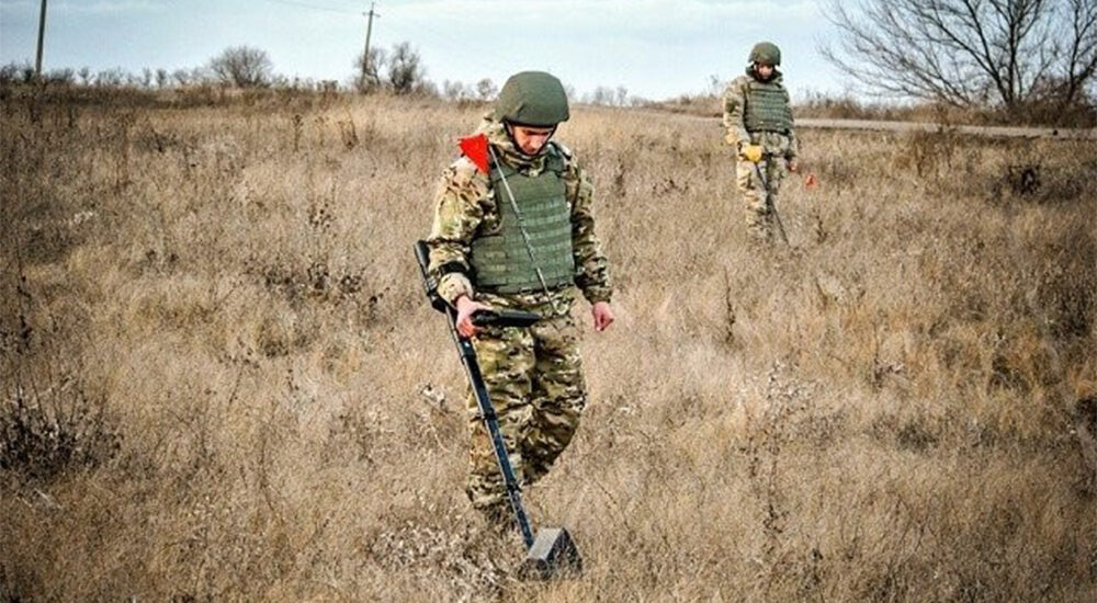 Розмінування Донецької області: що лишають за собою окупанти?