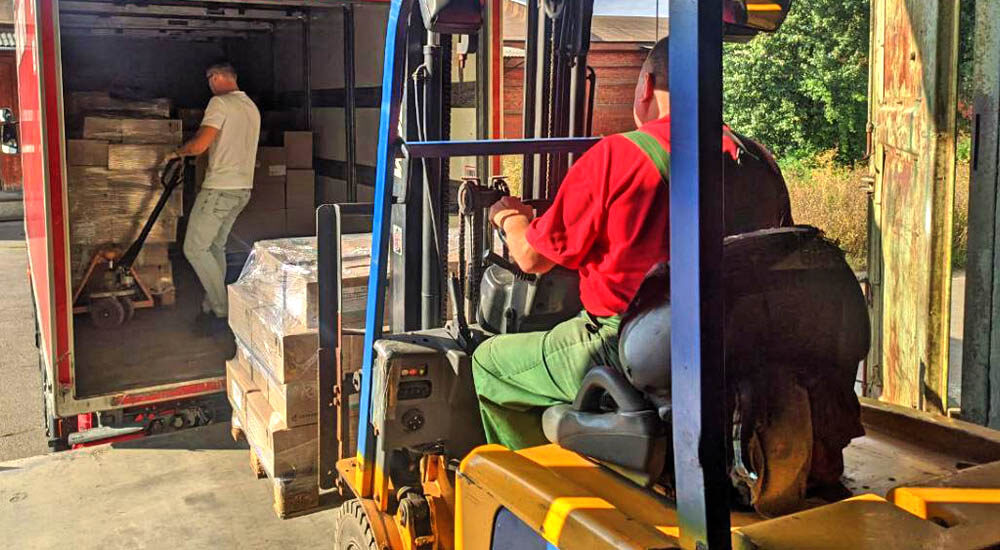 За сприяння Мінреінтеграції медзаклади прифронтових регіонів отримали гумдопомогу