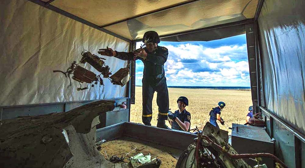 Протягом минулої доби піротехніки ДСНС знешкодили понад 900 вибухонебезпечних предметів