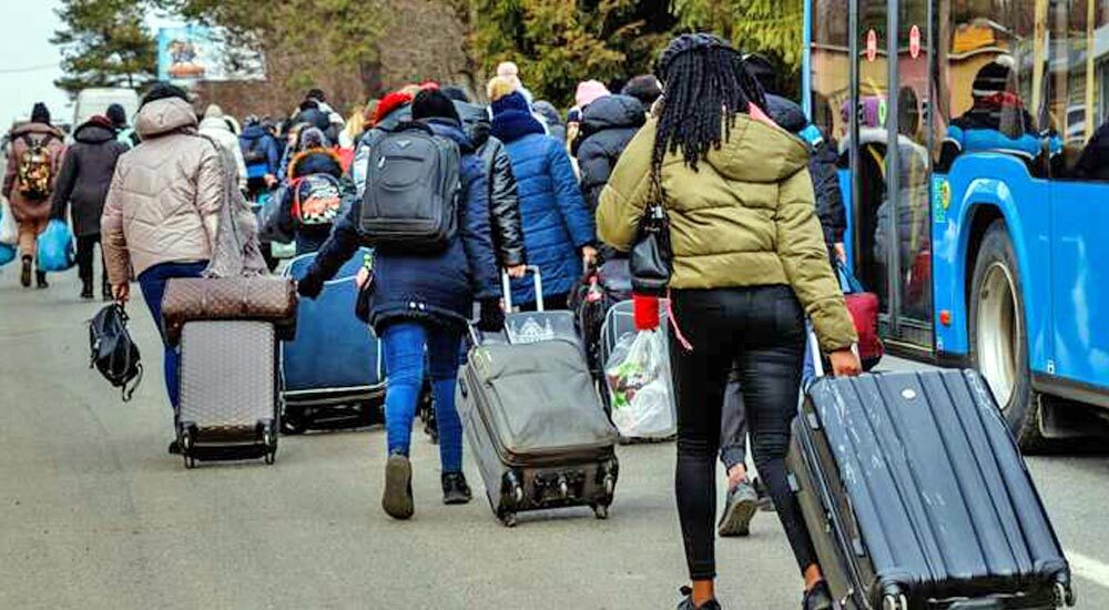 Попри бойові дії українці хочуть повертатися додому з-за кордону