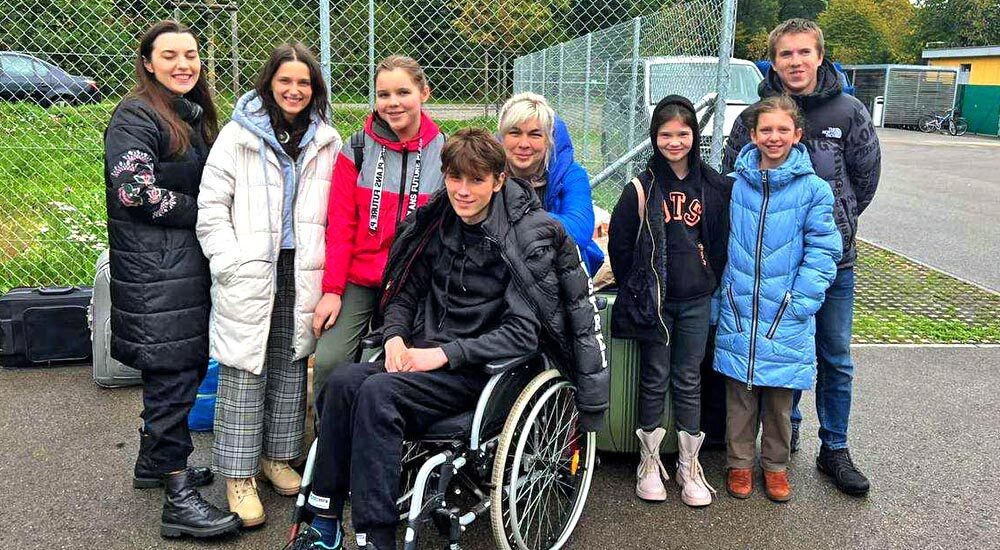 Черговий маленький успіх: з примусової депортації повернули багатодітну родину