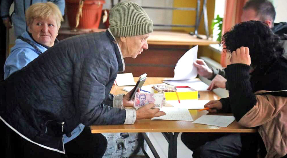 Мінреінтеграції звітує про грошову допомогу мешканцям звільнених Харківщини, Херсонщини та Донеччини