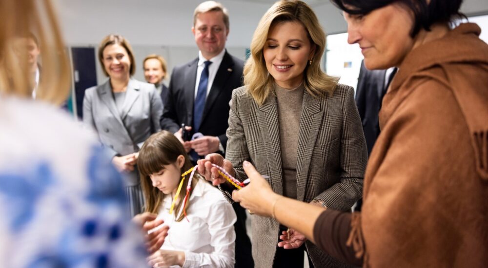 Олена Зеленська відвідала українську школу у Варшаві