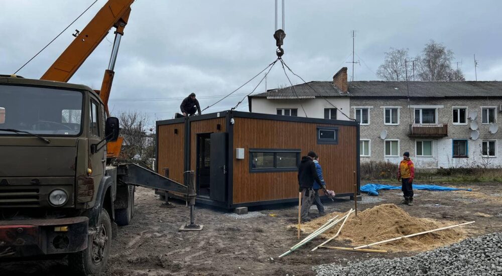 На Рівненщині облаштовують перше модульне містечко для переселенців