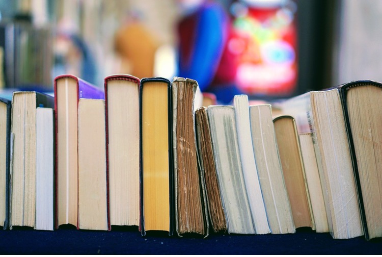 Харківський університет збирає книги для ВПО