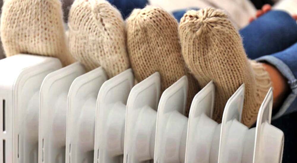 Як зберегти тепло вдома та що робити, якщо зникло опалення?