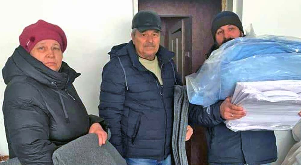 У Новомосковську переселенці з Луганщини отримали гуманітарну допомогу