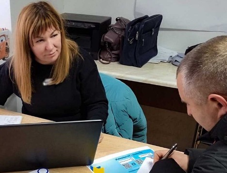 Евакуйовані луганчани отримали підтримку у Рівному