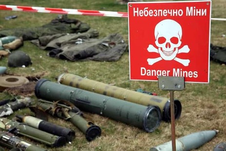 На Харківщині розмінували основні автомобільні шляхи