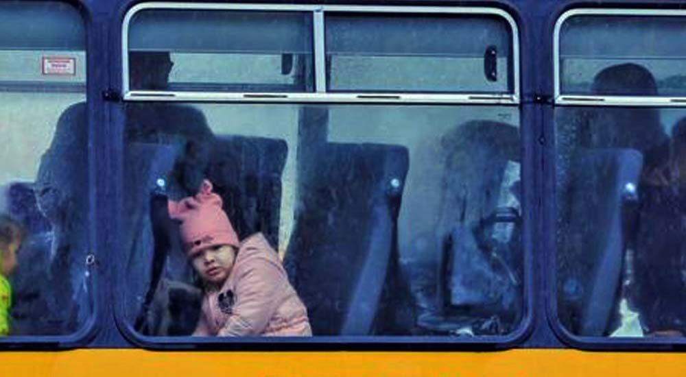 Дітей із окупованої частини Луганської області масово вивозять до Чечні