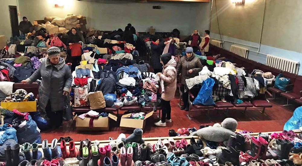 Соціальний магазин у громаді на Волині щодня відвідують десятки переселенців