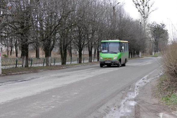 У звільненому Ізюмі запускають перший автобусний маршрут