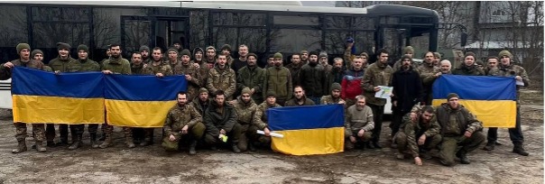 Під Новий рік з ворожого полону звільнили ще 140 Захисників та Захисниць України