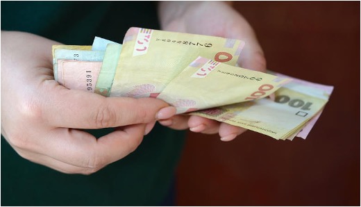 Друга хвиля виплат «Зимової підтримки»: хто отримає тисячу гривень
