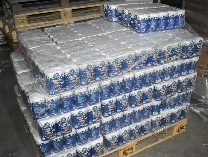 На Полтавщині закладам освіти, де проживають переселенці, передали гуманітарну допомогу