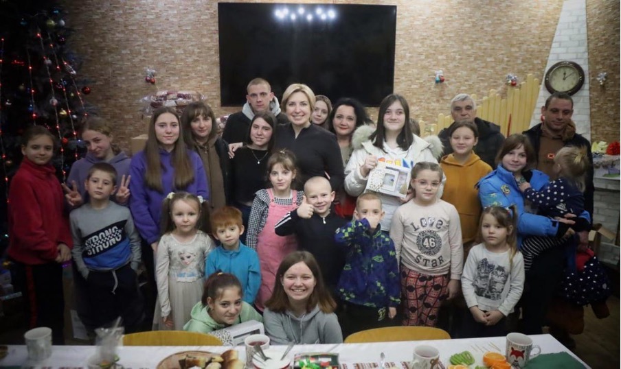 «Вбережіть своїх дітей заради їхнього та свого майбутнього!» – Ірина Верещук