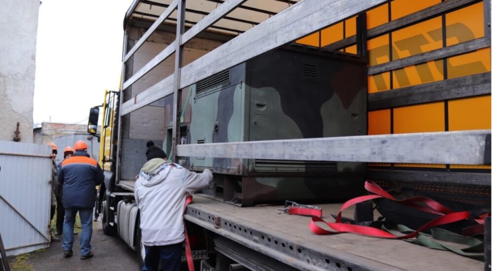 Прикарпатська громада отримала генератори з Німеччини