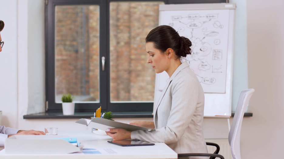 Як переселенцям знайти роботу в Харкові й області