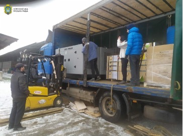 Херсон отримав допомогу для «Пунктів незламності»