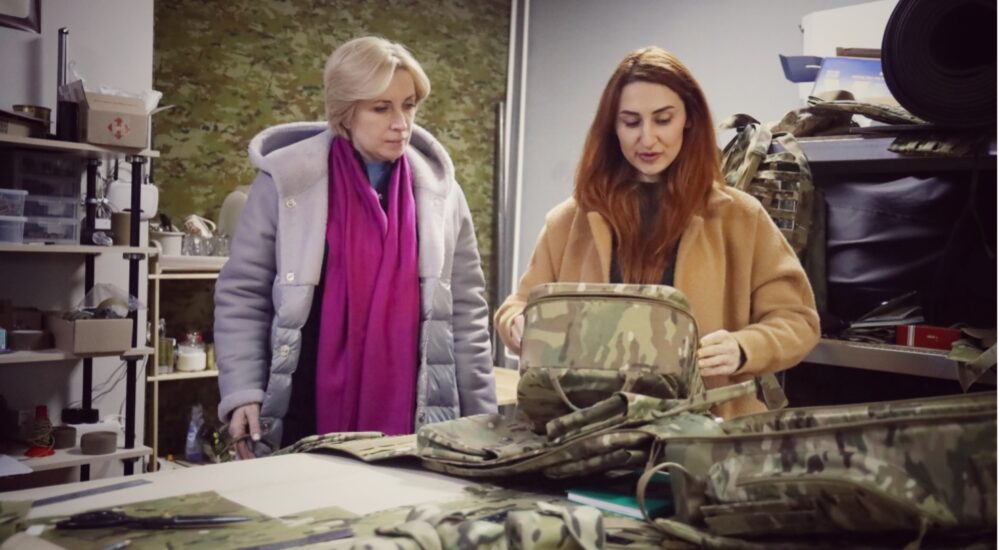 «Нам треба жити далі» – Оксана Макарова, Маріуполь