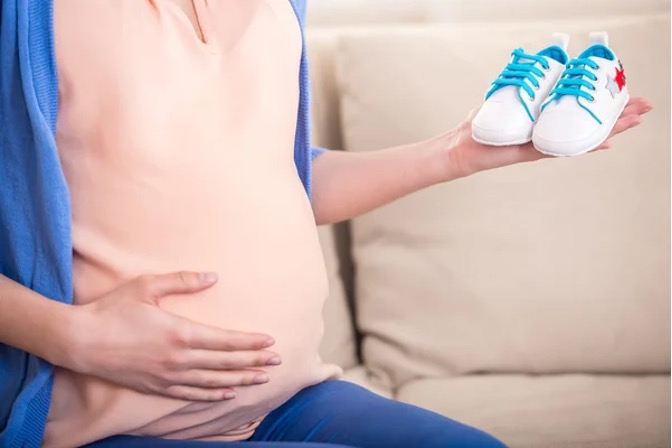 Діти та вагітні жінки, які постраждали від війни, можуть отримати допомогу